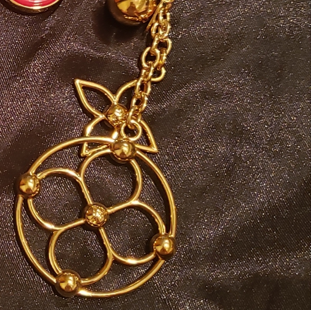 Louis Vuitton Bloomy Charm